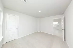 2533 Hawks Eye Dr, Conroe, TX 77340 - Photo 14