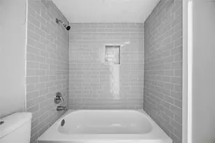 6201 Beverly Hill St, Houston, TX 77057 - Photo 20