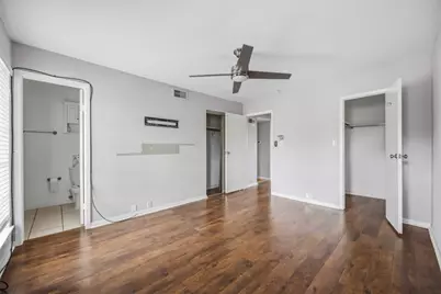 6201 Beverlyhill Street #30, Houston, TX 77057 - Photo 22