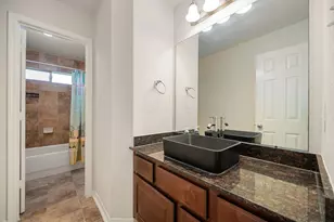 2321 Lakeway Dr, Friendswood, TX 77546 - Photo 36