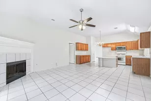 9619 E Withers Way Cir, Houston, TX 77065 - Photo 22