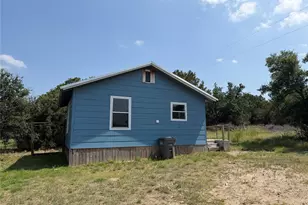 465 E County Rd 3064, Lampasas, TX 76550 - Photo 8