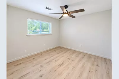 26411 Maplewood Drive, Spring, TX 77386 - Photo 16