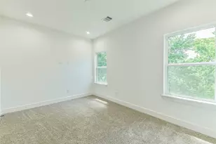 5703 Balbo St, Houston, TX 77091 - Photo 34