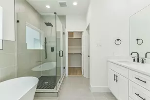 5703 Balbo St, Houston, TX 77091 - Photo 28