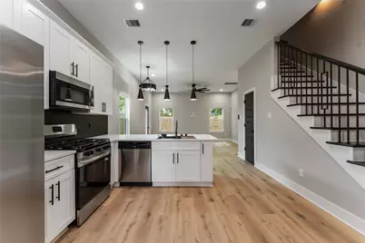 4201 Mallow Street, Houston, TX 77051 - Photo 8