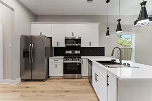 4201 Mallow St, Houston, TX 77051 - Photo 6