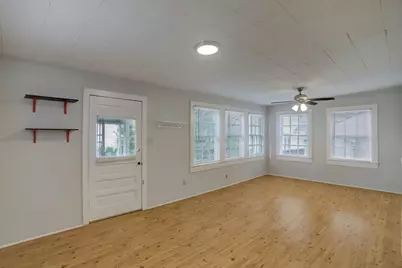 1123 1/2 Arlington Street, Houston, TX 77008 - Photo 6