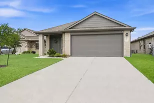 14114 Sandy Pnes Ct, Conroe, TX 77302 - Photo 2