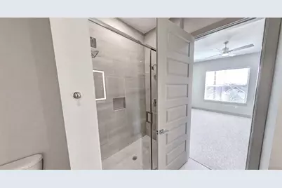 401 W 25th St Street #1144, Houston, TX 77008 - Photo 16