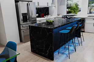 5611C Val Verde St, Houston, TX 77057 - Photo 8