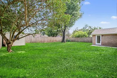 5443 Redstart Street, Houston, TX 77096 - Photo 36