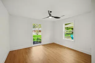 5443 Redstart St, Houston, TX 77096 - Photo 20