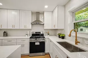 5443 Redstart St, Houston, TX 77096 - Photo 10
