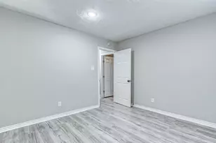 8707 Collingsdale Rd, La Porte, TX 77571 - Photo 32