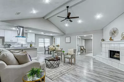 8707 Collingsdale Road, La Porte, TX 77571 - Photo 1