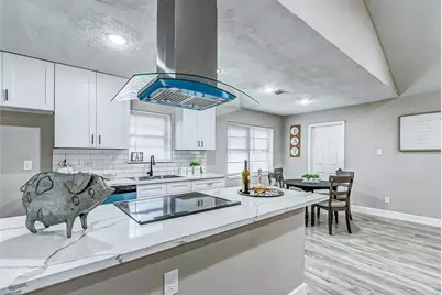 8707 Collingsdale Road, La Porte, TX 77571 - Photo 10