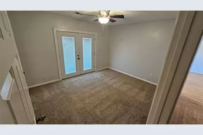 7 N Skimmer Street, La Marque, TX 77568 - Photo 8