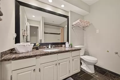2814 Shadowdale Drive, Houston, TX 77043 - Photo 26