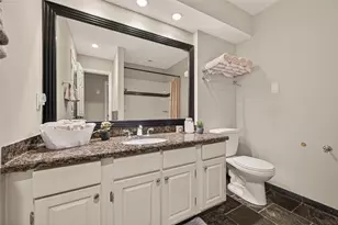 2814 Shadowdale Dr, Houston, TX 77043 - Photo 26