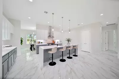 7611 Athlone Drive, Houston, TX 77088 - Photo 8