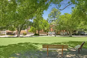 6308 Taggart St, Houston, TX 77007 - Photo 2