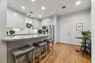 6308 Taggart St, Houston, TX 77007 - Photo 8