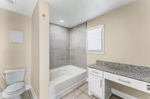 5231 Lyndhurst Dr, Houston, TX 77033 - Photo 12