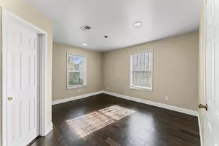 5231 Lyndhurst Dr, Houston, TX 77033 - Photo 14