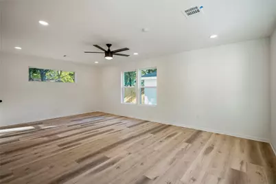 7810 Appleton Street, Houston, TX 77022 - Photo 16