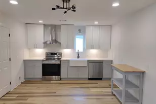 7810 Appleton St, Houston, TX 77022 - Photo 12