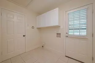 20 Champions Colony E, Houston, TX 77069 - Photo 34
