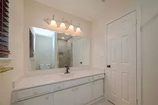 20 Champions Colony E, Houston, TX 77069 - Photo 24