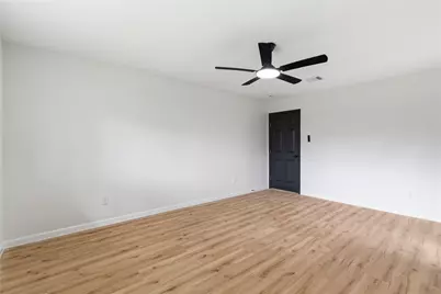 9947 Sagebud Lane, Houston, TX 77089 - Photo 16