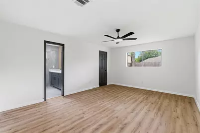 9947 Sagebud Lane, Houston, TX 77089 - Photo 14