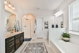 4623 Painted Bunting Ln, Baytown, TX 77521 - Photo 24