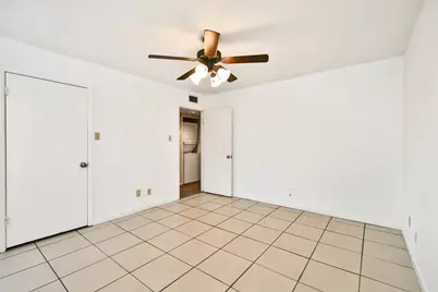 10211 Sugar Branch Drive #342, Houston, TX 77036 - Photo 26