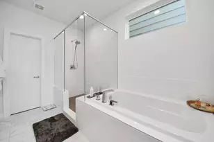 1721 Eado Point Ln, Houston, TX 77003 - Photo 28