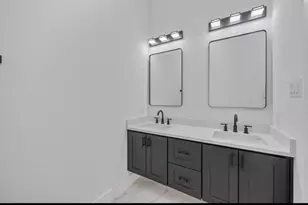 7932 Boy St, Houston, TX 77028 - Photo 12