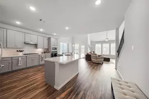 19903 Tomkin Ct, Missouri City, TX 77459 - Photo 8