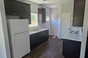 9903 Dipping Woods St, Houston, TX 77076 - Photo 4