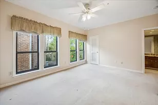 6000 Sugar Hill Dr, Houston, TX 77057 - Photo 24