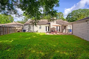 12007 Nova Dr, Houston, TX 77077 - Photo 22