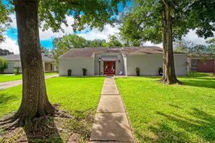 12007 Nova Dr, Houston, TX 77077 - Photo 1