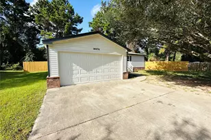 16474 Spring Rain Ct, Conroe, TX 77302 - Photo 2