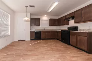 724 S Ella Creek, Houston, TX 77067 - Photo 4