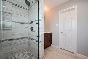 319 Gentilly Dr, Katy, TX 77450 - Photo 14