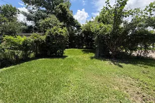 2516 12th St, Galena Park, TX 77547 - Photo 36