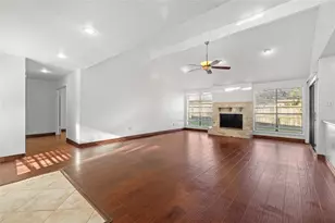 3307 Ashfield Dr, Houston, TX 77082 - Photo 10