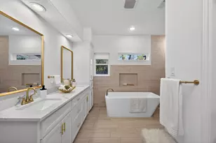 32 Mellow Leaf Ct, The Woodlands, TX 77381 - Photo 30